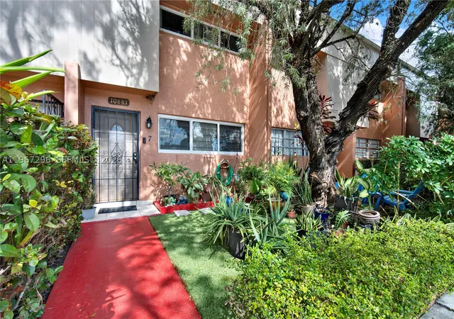 Photo 2 of Townhouse for sale at 10881 Sw 6th St #7, Miami, FL 33174 | MLS# A11967296 | Listing updated on 2026-09-10
