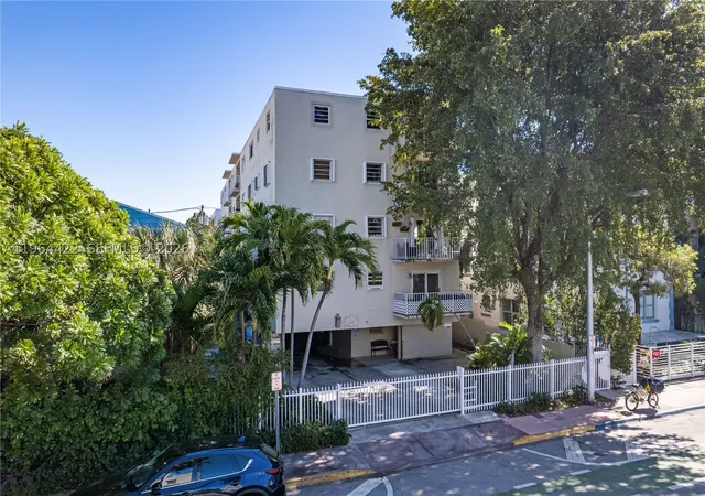 Photo 1 of Condo for sale at 1615 Meridian Ave #202, Miami Beach, FL 33139 | MLS# A11964422 | Listing updated on 2026-09-16