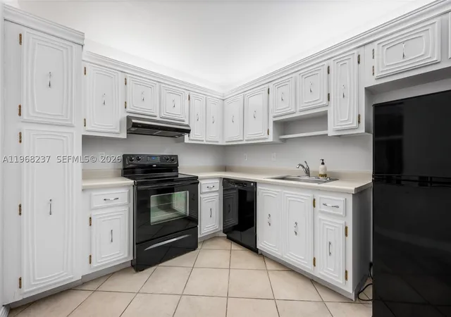 Photo 3 of Condo for sale at 2861 Somerset Dr #104, Lauderdale Lakes, FL 33311 | MLS# A11968237 | Listing updated on 2026-09-28