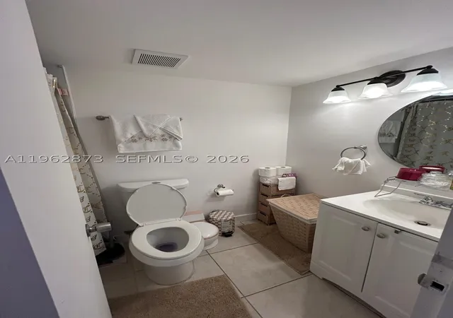 Photo 3 of Condo for sale at 4314 Nw 9th Ave #5-3H, Deerfield Beach, FL 33064 | MLS# A11962873 | Listing updated on 2026-09-18