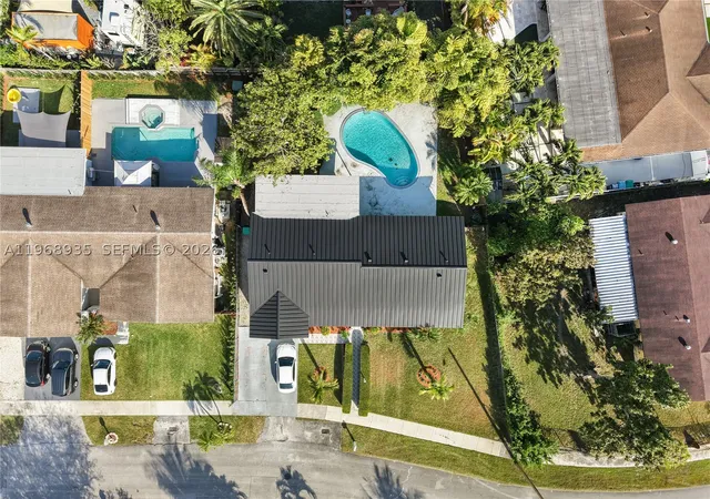 16323 SW 103rd Pl