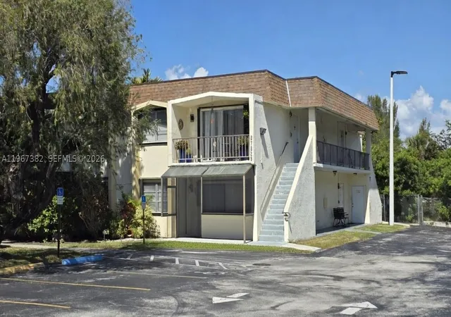 Condo for sale at 7829 Miller Dr #B104, Miami, FL 33155 | MLS# A11967382