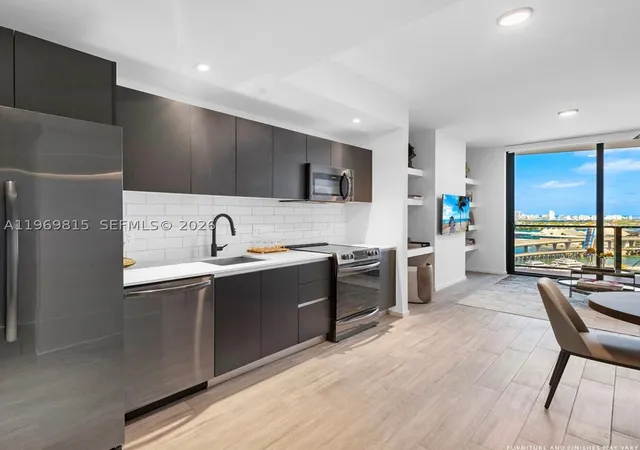 Photo 4 of Condo for sale at 398 Ne 5Th St #3811, Miami, FL 33132 | MLS# A11969815 | Listing updated on 2026-10-06