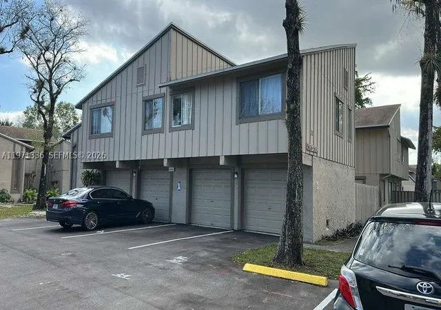 Townhouse for sale at 5630 Nw 21St St #31-C, Lauderhill, FL 33313 | MLS# A11971336