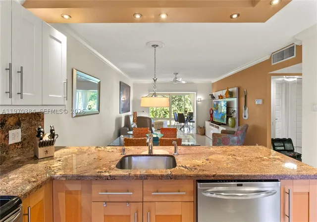 Photo 3 of Condo for sale at 5121 W Oakland Park Blvd #304, Lauderdale Lakes, FL 33313 | MLS# A11970384 | Listing updated on 2026-08-28