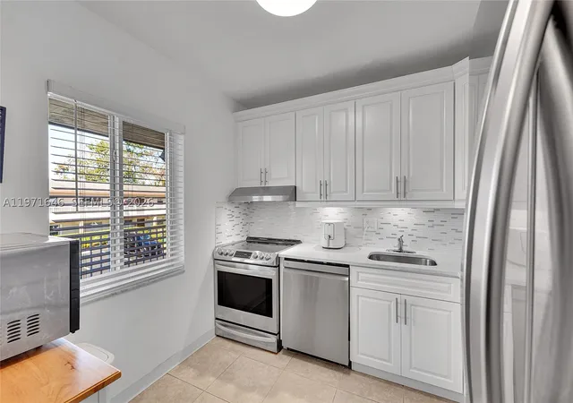 Photo 3 of Sale Pending at 650 Nw 80th Ter #206, Margate, FL 33063 | MLS# A11971646 | Listing updated on 2026-09-12