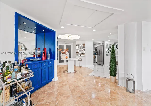 Listing Photo 5 - Condo for sale in Four Ambassadors located at 905 Brickell Bay Dr, Miami, FL 33131 - Unit #230