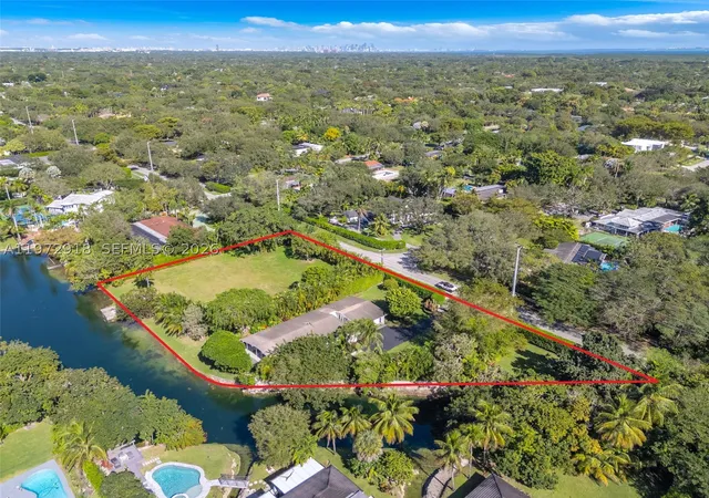 Photo 1 of Single family home for sale at 12950 Sw 67th Ave, Pinecrest, FL 33156 | MLS# A11972918 | Listing updated on 2026-08-28