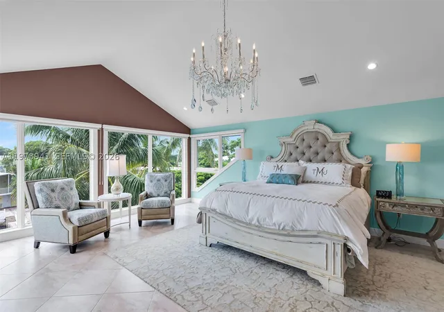 Photo 4 of Single family home for sale at 1218 Mockingbird Rd, Key Largo, FL 33037 | MLS# A11973941 | Listing updated on 2026-09-06