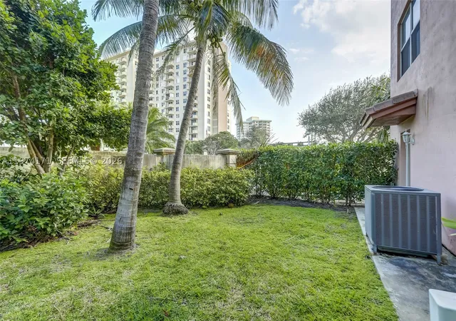 Photo 3 of Townhouse for sale at 2039 Oceanwalk Ter #401, Lauderdale By The Sea, FL 33062 | MLS# A11974171 | Listing updated on 2026-09-16