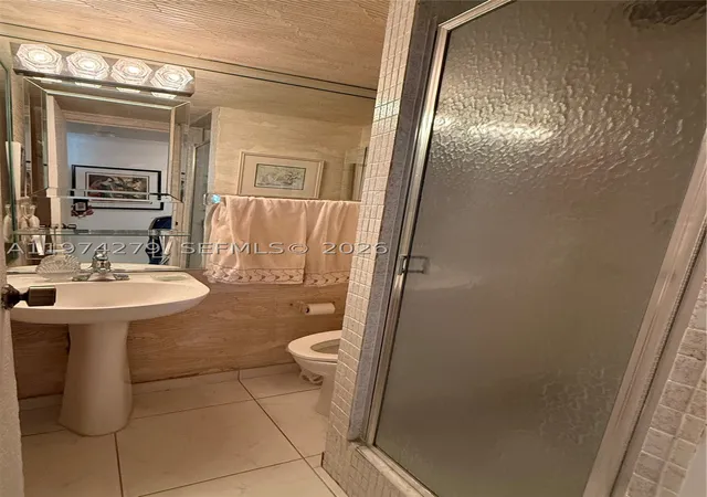 Photo 4 of Condo for sale at 1000 Parkview Dr #1022, Hallandale Beach, FL 33009 | MLS# A11974279 | Listing updated on 2026-09-03