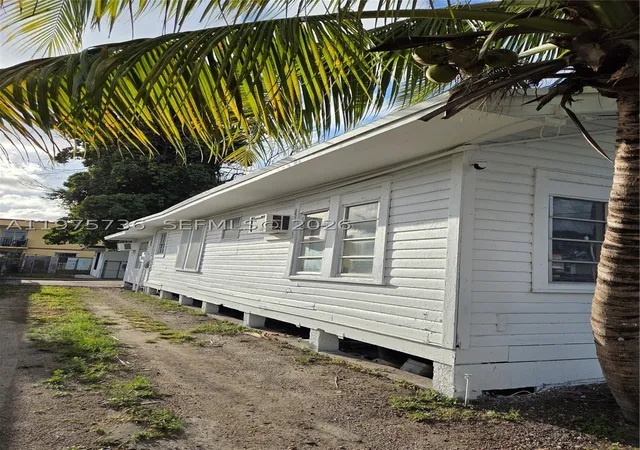 Photo 3 of Single family home for sale at 2722 Nw 23rd Ave, Miami, FL 33142 | MLS# A11975736 | Listing updated on 2026-08-30