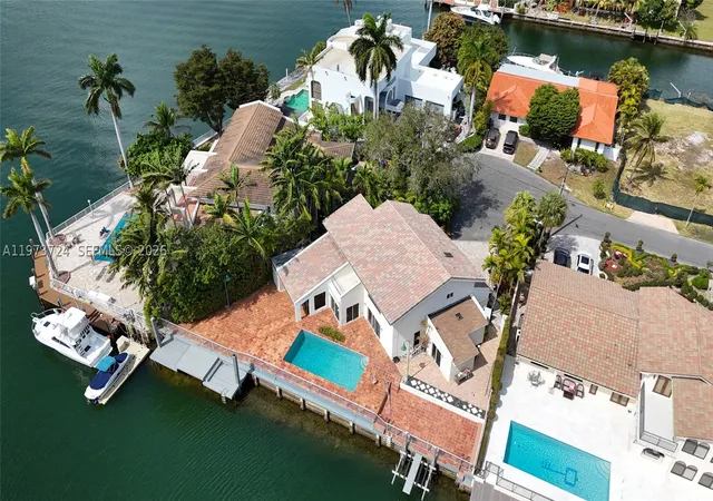 Photo 3 of Single family home for sale at 3226 Ne 168th St, North Miami Beach, FL 33160 | MLS# A11973724 | Listing updated on 2026-08-26