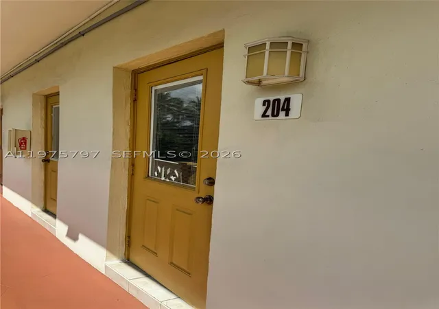 Photo 2 of Condo for sale at 5121 W Oakland Park Blvd #204, Lauderdale Lakes, FL 33313 | MLS# A11975797 | Listing updated on 2026-09-15