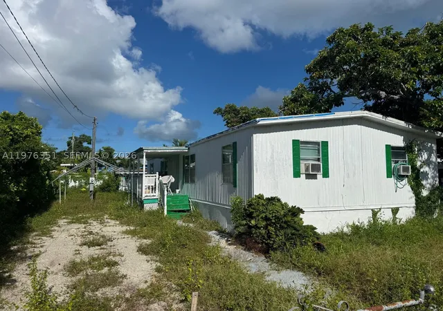 Photo 1 of Manufactured home for sale at 13 Judy Pl, Key Largo, FL 33037 | MLS# A11976351 | Listing updated on 2026-08-28