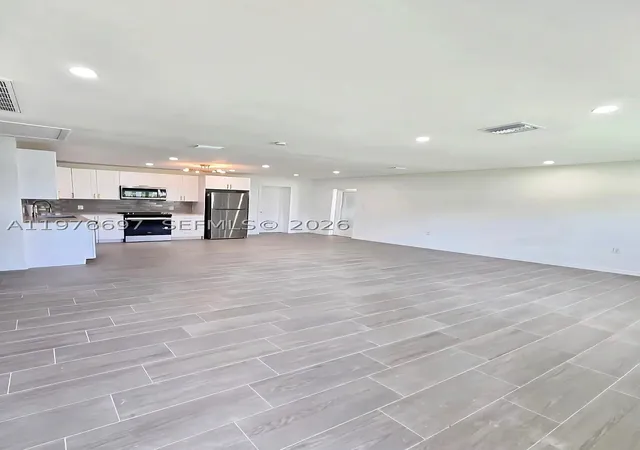 Photo 1 of Single family home for sale at 4438 E Riverside Dr, Fort Myers, FL 33905 | MLS# A11976697 | Listing updated on 2026-09-27