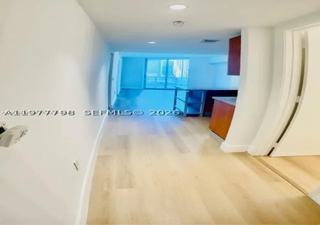 Photo 3 of Condo for sale at 185 Sw 7th St #1605, Miami, FL 33130 | MLS# A11977798 | Listing updated on 2026-09-03