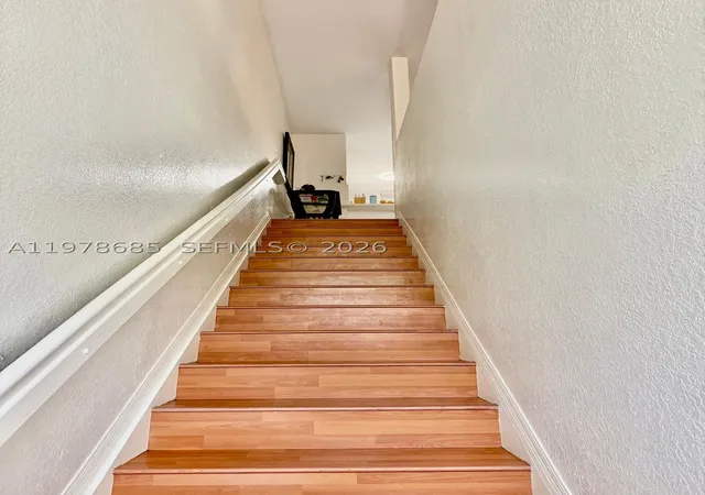 Listing Photo 5 - Condo for sale in building located at 5605 Nw 109Th Ave, Miami, FL 33178 - Unit #76
