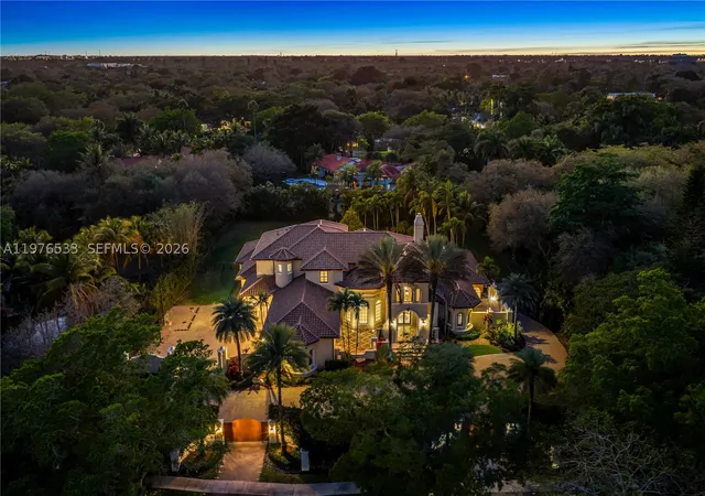 Photo 1 of Mansion for sale at 11400 Sw 67th Ave, Pinecrest, FL 33156 | MLS# A11976533 | Listing updated on 2026-09-02