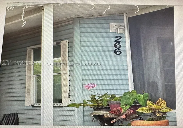 Photo 1 of Manufactured home for sale at 19800 Sw 180th Ave Lot 266, Miami, FL 33187 | MLS# A11980501 | Listing updated on 2026-09-10