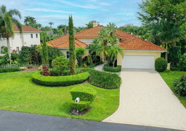 Photo 2 of Sale Pending at 16701 Sw 84th Ct, Palmetto Bay, FL 33157 | MLS# A11980632 | Listing updated on 2026-09-09