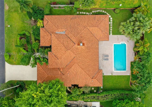 Photo 3 of Sale Pending at 16701 Sw 84th Ct, Palmetto Bay, FL 33157 | MLS# A11980632 | Listing updated on 2026-09-09