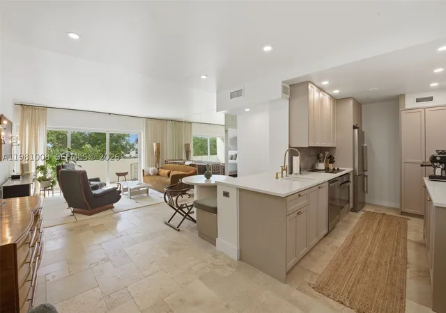 Photo 1 of Condo for sale at 3 Island Ave #06K, Miami Beach, FL 33139 | MLS# A11981008 | Listing updated on 2026-09-22