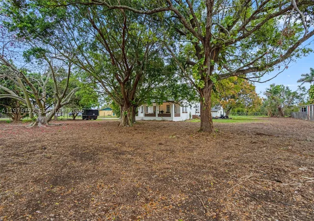 Photo 3 of Single family home for sale at 20255 Sw 296Th St, Homestead, FL 33030 | MLS# A11979792 | Listing updated on 2026-08-26