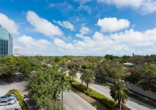 Photo 3 of Condo for sale at 4250 Biscayne Blvd #502, Miami, FL 33137 | MLS# A11980853 | Listing updated on 2026-09-15