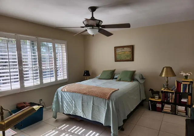 House for sale at 9 Ne 19Th Ct #208C, Wilton Manors, FL 33305 | MLS# A11981625 | Listing updated on 2026-08-27