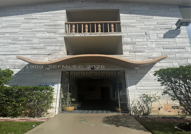 Photo 2 of Condo for sale at 16701 Ne 13th Ave #214, North Miami Beach, FL 33162 | MLS# A11981909 | Listing updated on 2026-09-02