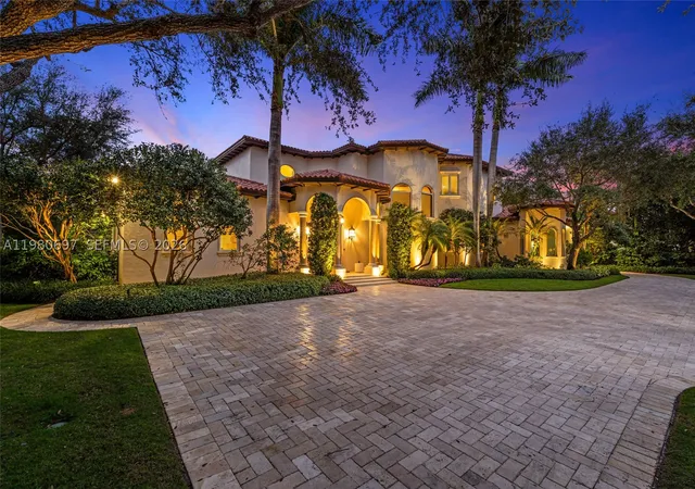 Photo 2 of Mansion for sale at 6255 Sw 133rd St, Pinecrest, FL 33156 | MLS# A11980697 | Listing updated on 2026-09-02