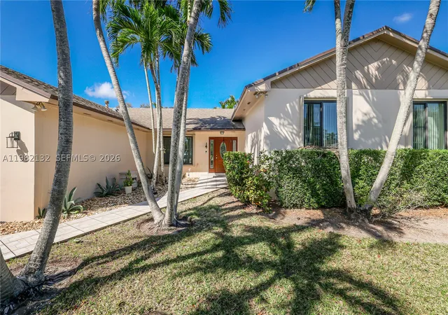 Photo 3 of Sale Pending at 11541 Sw 100th St, Miami, FL 33176 | MLS# A11982132 | Listing updated on 2026-09-09