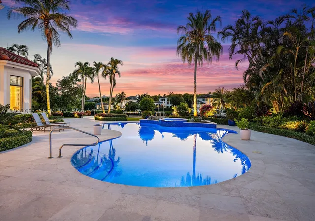 Photo 3 of Mansion for sale at 466 Mariner Dr, Jupiter, FL 33477 | MLS# A11982057 | Listing updated on 2026-08-26