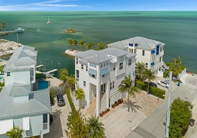 Single family home for sale at 865 50Th Street Gulf, Marathon, FL 33050 | MLS# A11981197