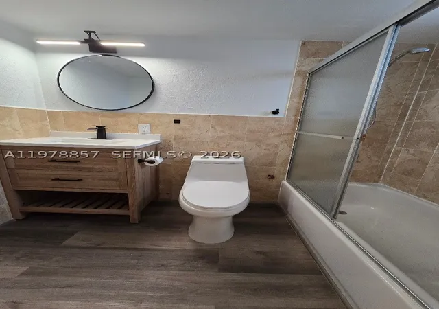 Listing Photo 2 - Condo for sale in building located at 3901 Sw 112Th Ave, Miami, FL 33165 - Unit #38