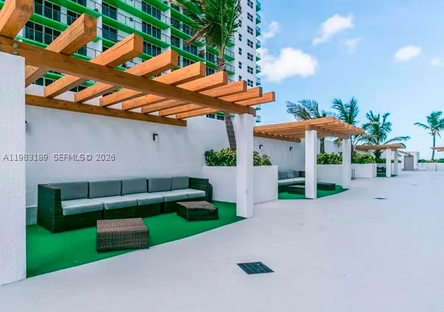 Photo 3 of Condo for sale at 1750 N Bayshore Dr #1104, Miami, FL 33132 | MLS# A11983189 | Listing updated on 2026-08-27