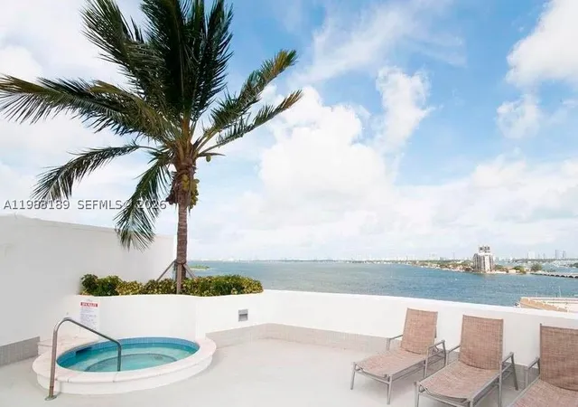 Photo 4 of Condo for sale at 1750 N Bayshore Dr #1104, Miami, FL 33132 | MLS# A11983189 | Listing updated on 2026-08-27
