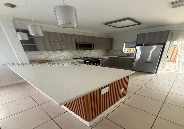 Photo 3 of Sale Pending at 10776 Nw 83rd Ter #1-19, Doral, FL 33178 | MLS# A11983387 | Listing updated on 2026-09-18