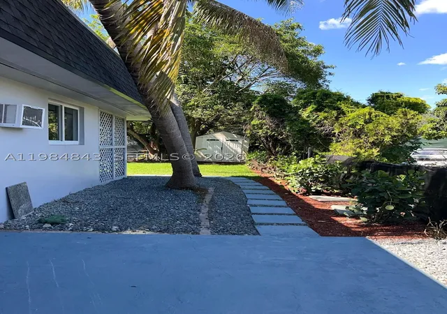 Photo 3 of Multi family home for sale at 161 Ne 117th St, Miami, FL 33161 | MLS# A11984843 | Listing updated on 2026-09-10