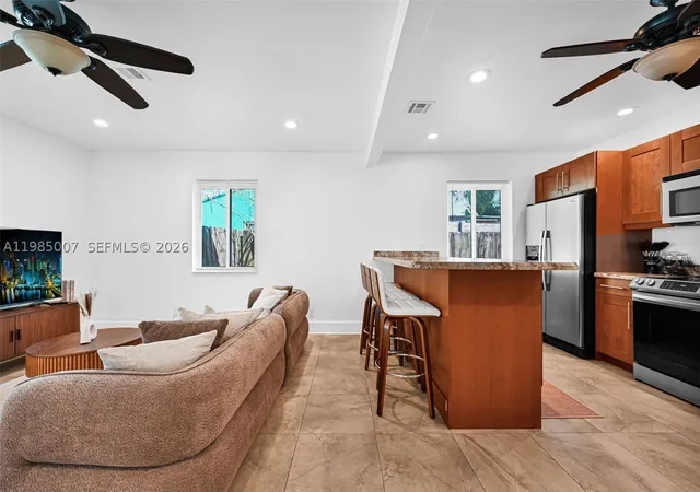 Photo 4 of Single family home for sale at 1328 N Andrews Ave, Fort Lauderdale, FL 33311 | MLS# A11985007 | Listing updated on 2026-08-27