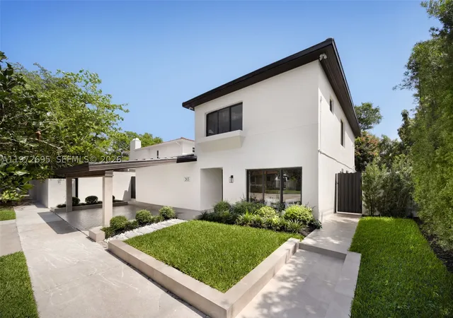 Photo 2 of Single family home for sale at 2805 Sw 4th Ave, Miami, FL 33129 | MLS# A11972695 | Listing updated on 2026-09-06