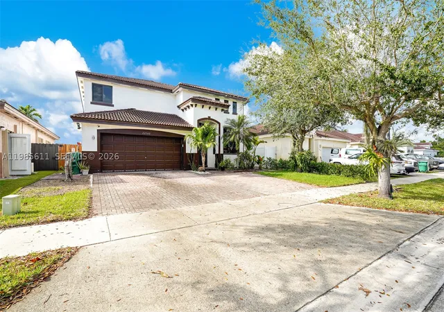 Photo 3 of Sale Pending at 22542 Sw 103rd Ct, Cutler Bay, FL 33190 | MLS# A11985611 | Listing updated on 2026-09-15