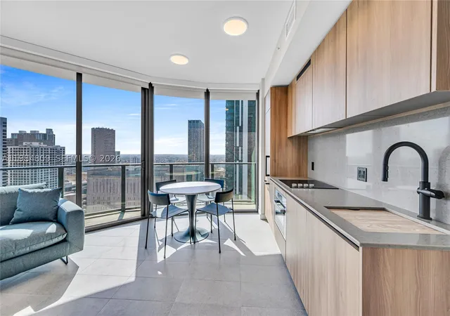 Photo 2 of Condo for sale at 121 Ne 5 St #3005, Miami, FL 33130 | MLS# A11984809 | Listing updated on 2026-09-07