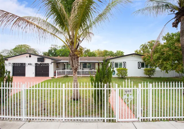 Photo 2 of Single family home for sale at 19251 Sw 319th St, Homestead, FL 33030 | MLS# A11984489 | Listing updated on 2026-08-27