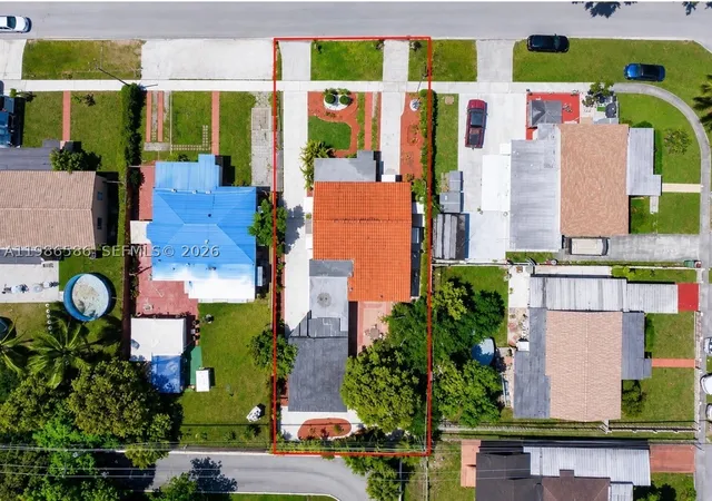 Photo 2 of Single family home for sale at 52 E 50th Pl, Hialeah, FL 33013 | MLS# A11986586 | Listing updated on 2026-09-11