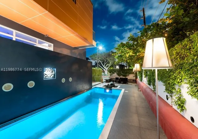 Photo 3 of Mansion for sale at 1606 S Bayshore Dr, Miami, FL 33133 | MLS# A11986774 | Listing updated on 2026-10-02