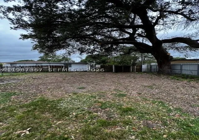 Photo 3 of Single family home for sale at 3811 Sw 31st Ct, West Park, FL 33023 | MLS# A11987367 | Listing updated on 2026-08-27