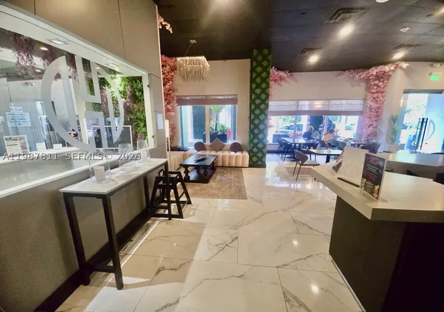 Photo 2 of Condo for sale at 185 Se 14th Ter #2701, Miami, FL 33131 | MLS# A11987811 | Listing updated on 2026-09-10