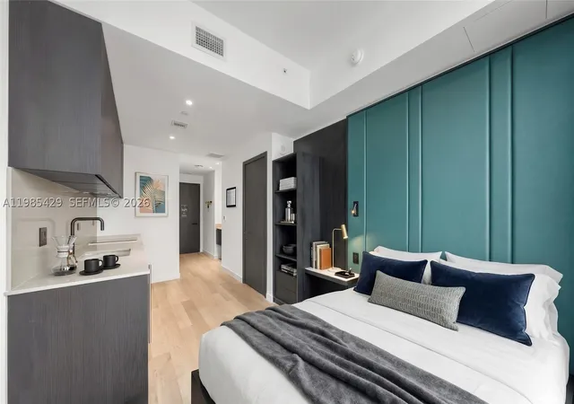 Photo 2 of Condo for sale at 20 Ne 11 St #2306B, Miami, FL 33132 | MLS# A11985429 | Listing updated on 2026-09-13